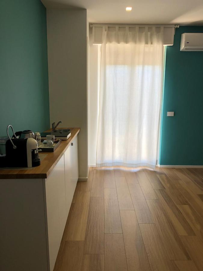 Suite Room Трани Экстерьер фото